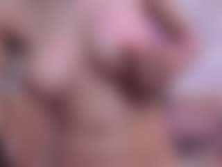 Elaine's Live Sex Cam Show