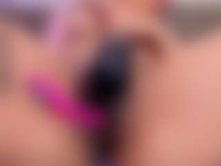 Elaine's Live Sex Cam Show