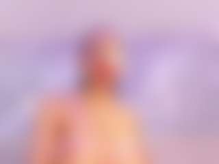 Live cam show with Elaine - Brown Eyes on live.xheat.ai
