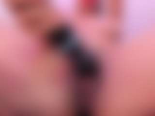 Elaine's Live Sex Cam Show