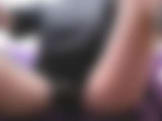 Live cam show with KennyVibe - Green Eyes on SinfulBabes