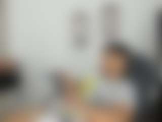 Yoximanuelmartz's Live Sex Cam Show