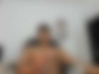 Yoximanuelmartz's Live Sex Cam Show