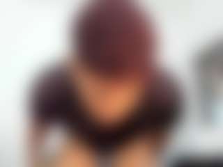 Yoximanuelmartz's Live Sex Cam Show