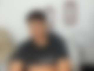 Yoximanuelmartz's Live Sex Cam Show