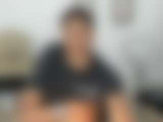 Yoximanuelmartz's Live Sex Cam Show