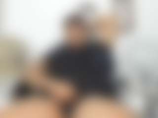 Yoximanuelmartz's Live Sex Cam Show