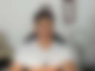 Yoximanuelmartz's Live Sex Cam Show