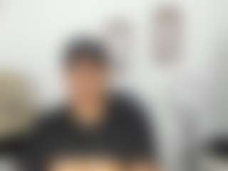 Live cam show with Yoximanuelmartz - Average on Ass Tok