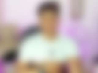 Yoximanuelmartz's Live Sex Cam Show