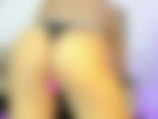 Yoximanuelmartz's Live Sex Cam Show
