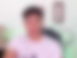 Yoximanuelmartz's Live Sex Cam Show