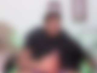 Yoximanuelmartz's Live Sex Cam Show