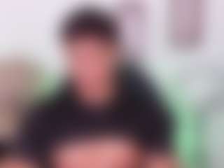 Yoximanuelmartz's Live Sex Cam Show