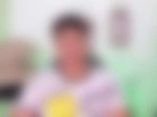 Yoximanuelmartz's Live Sex Cam Show