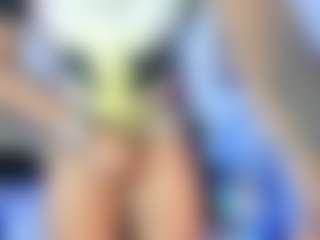 Live-camshow met Yoximanuelmartz - Average op Camsoda