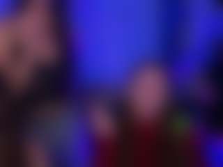 Spettacolo in cam dal vivo con nekky-mouse - Living Room su Camsoda
