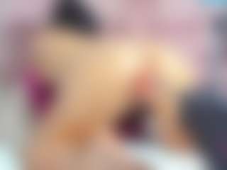 Live cam show with VickyVolten - Nipple Piercings on Camsoda