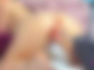 Live cam show with VickyVolten - Nipple Piercings on Camsoda
