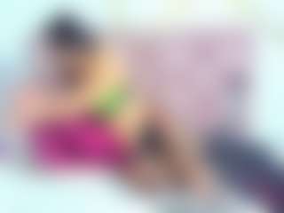 Live cam show with VickyVolten - Small Tits Brown Hair on WildCum