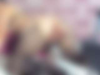 Live cam show with VickyVolten - Fuck Machine on Camsoda
