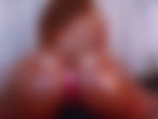 Live cam show with ABBYY-TAYLOR - Small Tits on Fling VIP Chat | colombia