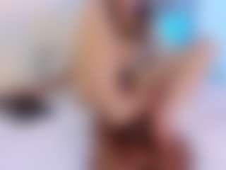 Live cam show with CrysttalMoon - Green Eyes on StripNow