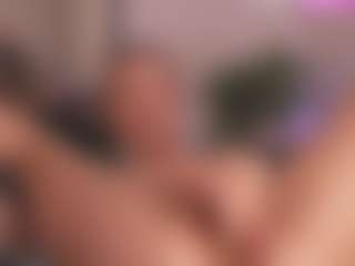 ElsieBlow's Live Sex Cam Show