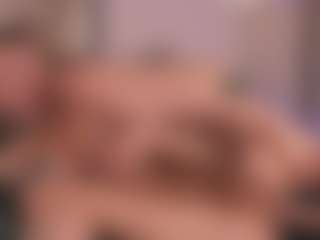 Live cam show with ElsieBlow - Normal on AdultVida.com