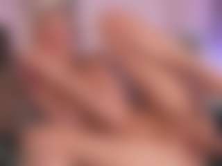 ElsieBlow's Live Sex Cam Show