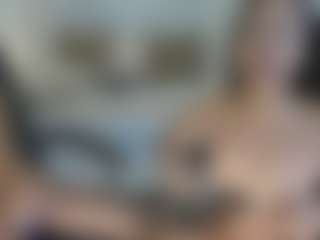 July-Adams's Live Sex Cam Show