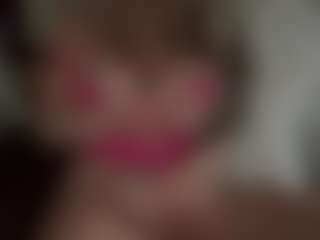 serenamask's Live Sex Cam Show