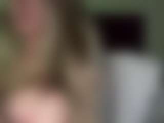 serenamask's Live Sex Cam Show