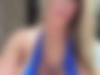 serenamask's Live Sex Cam Show