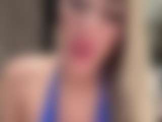 serenamask's Live Sex Cam Show