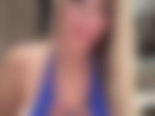 serenamask's Live Sex Cam Show