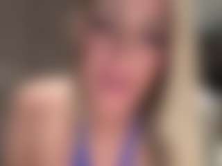 serenamask's Live Sex Cam Show