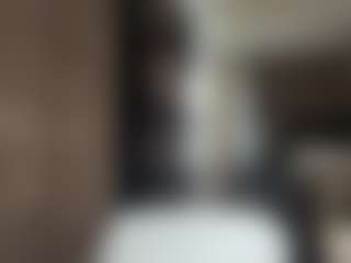 serenamask's Live Sex Cam Show