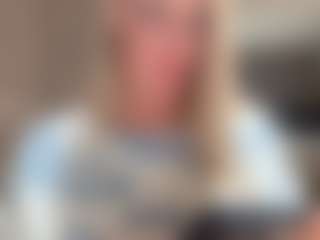 serenamask's Live Sex Cam Show