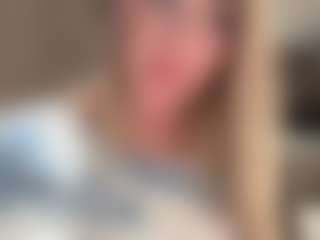serenamask's Live Sex Cam Show