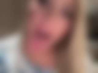 serenamask's Live Sex Cam Show