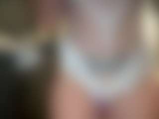 serenamask's Live Sex Cam Show