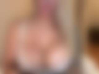 serenamask's Live Sex Cam Show