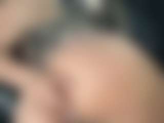 Live cam show with OREN ISHII - Public Toys on CamwithHer