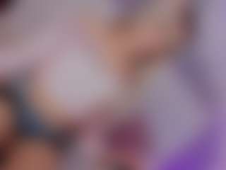 Baby-Isaa's Live Sex Cam Show