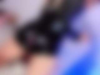Baby-Isaa's Live Sex Cam Show