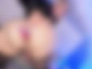 Baby-Isaa's Live Sex Cam Show