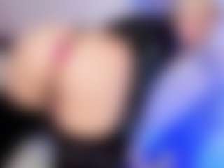 Baby-Isaa's Live Sex Cam Show