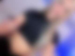 Baby-Isaa's Live Sex Cam Show
