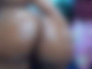 Live cam show with Bellah247 - Twerk on SinfulBabes